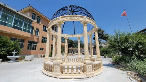 Gazebo exterior de mármol natural personalizado con cúpula de hierro para jardín